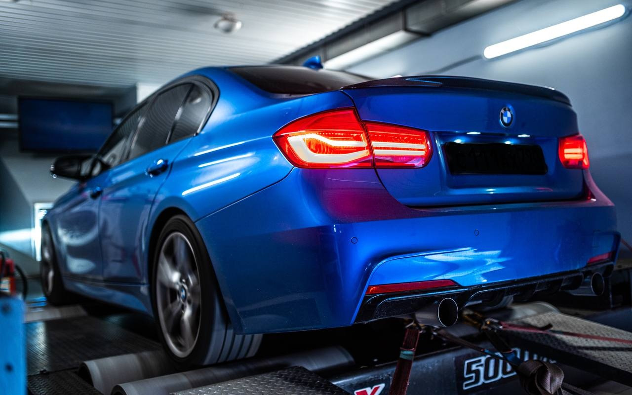 Бмв 320i. Bmw 320i stage. Bmw f30 320 stage 1. Bmw 320 f30 m performance. Bmw 320i stage.