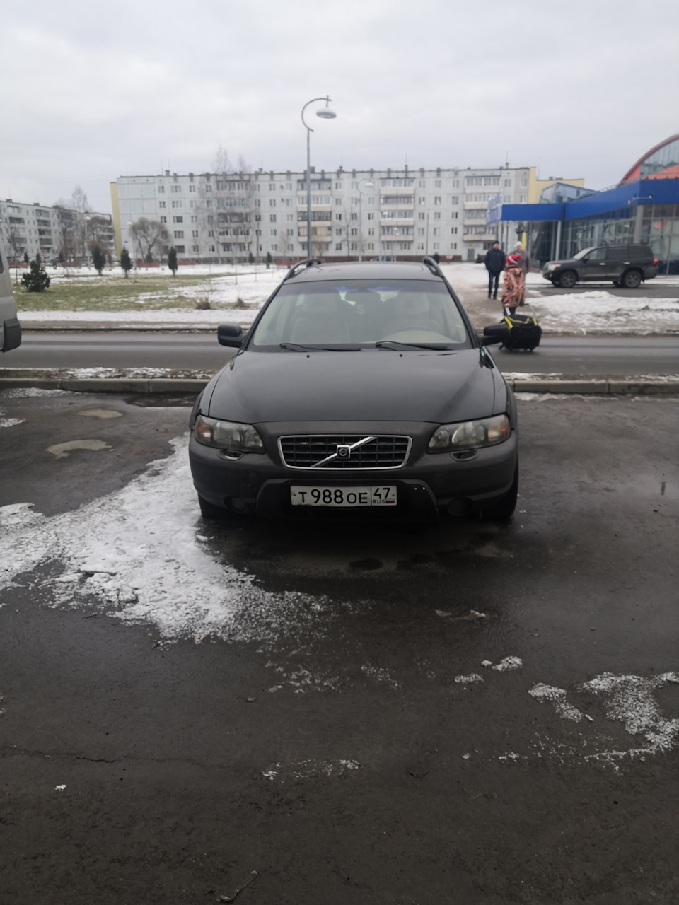 Стоит Volvoчка V 70 (счастливый конец) — Сообщество «Брошенные Машины» на  DRIVE2