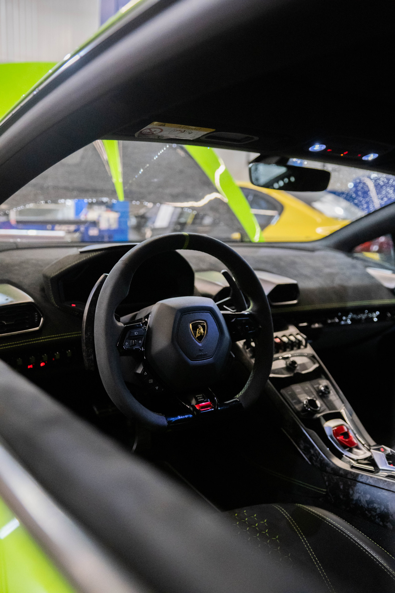 Lamborghini Huracán Performante, работы по электрике. — UCTOfficial на ...