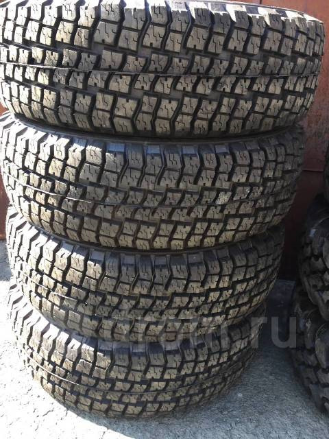 Новая летняя резина 235/75 r15 — Toyota Hilux Surf (1G), 2,4 л, 1988 ...