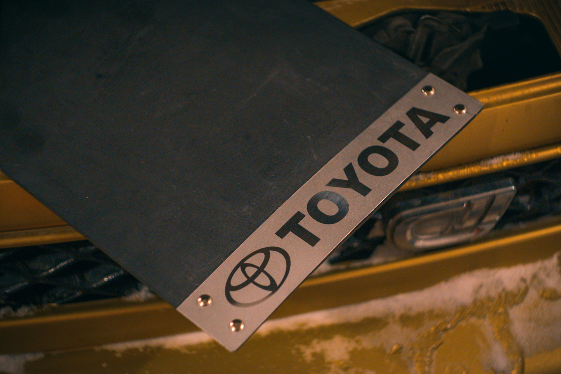 Раллийные брызговики — Toyota Corolla II (4G), 1,3 л, 1992 года ...