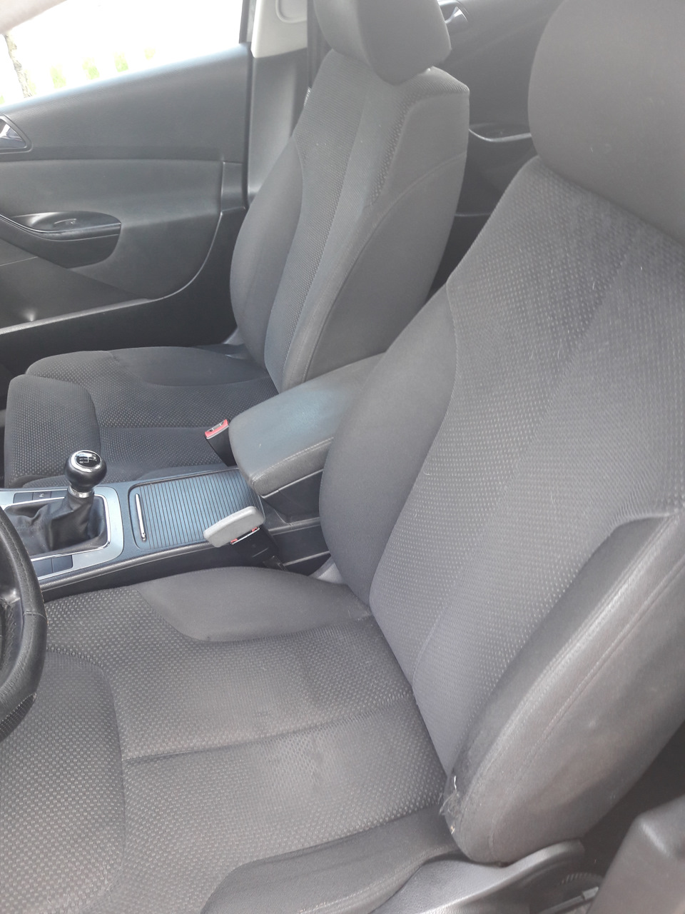 водительское печальное совсем — Volkswagen Passat B6