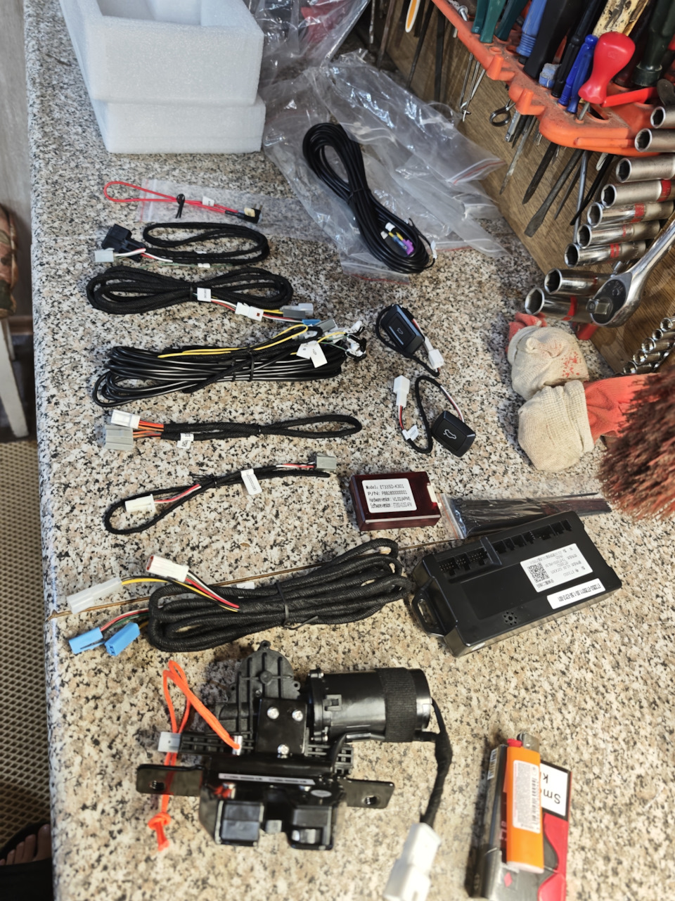 2 — Geely Coolray (2023)