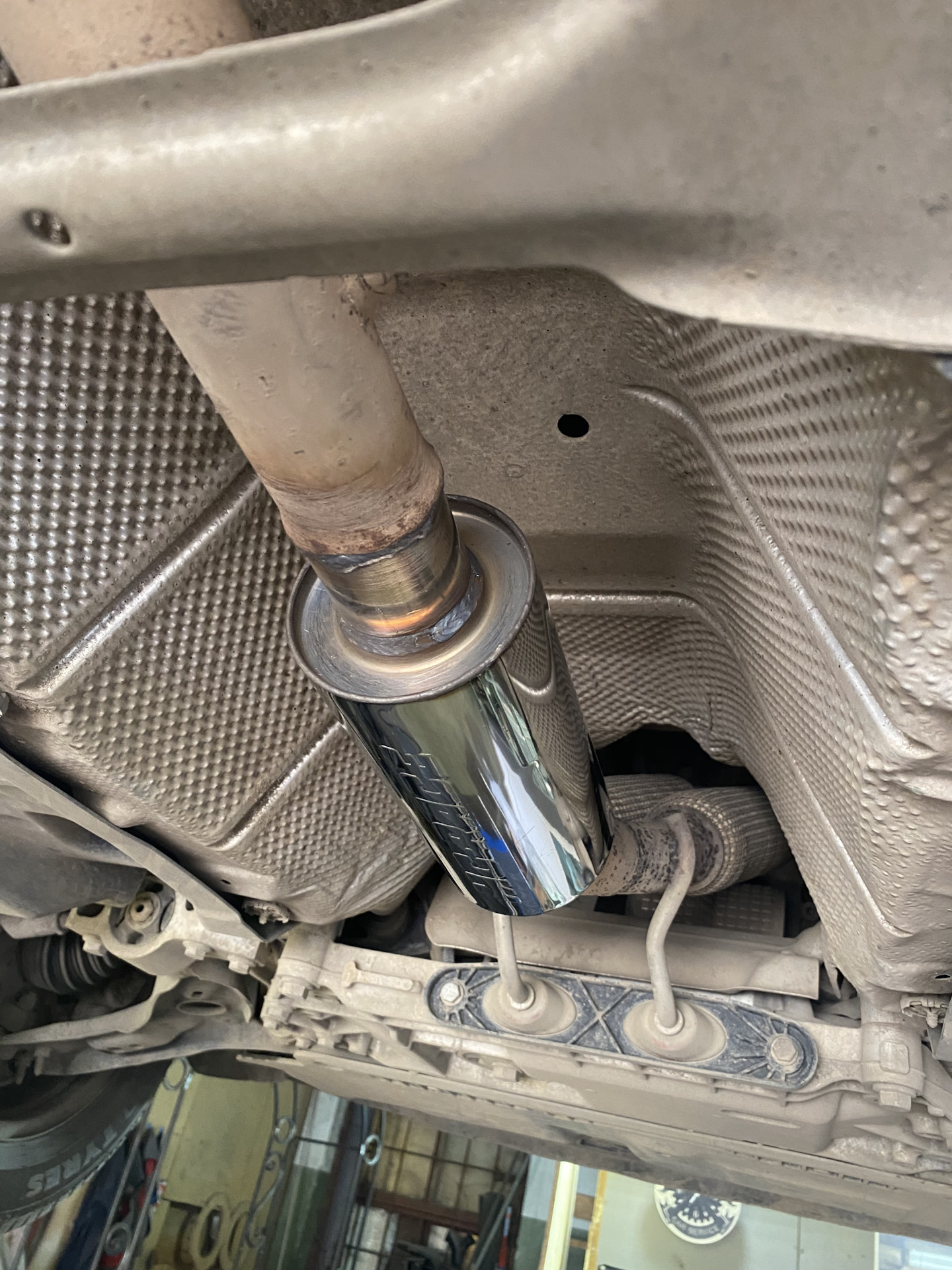 Удаление катализатора Установка пламягаситель — Volkswagen Golf Plus, 1 ...