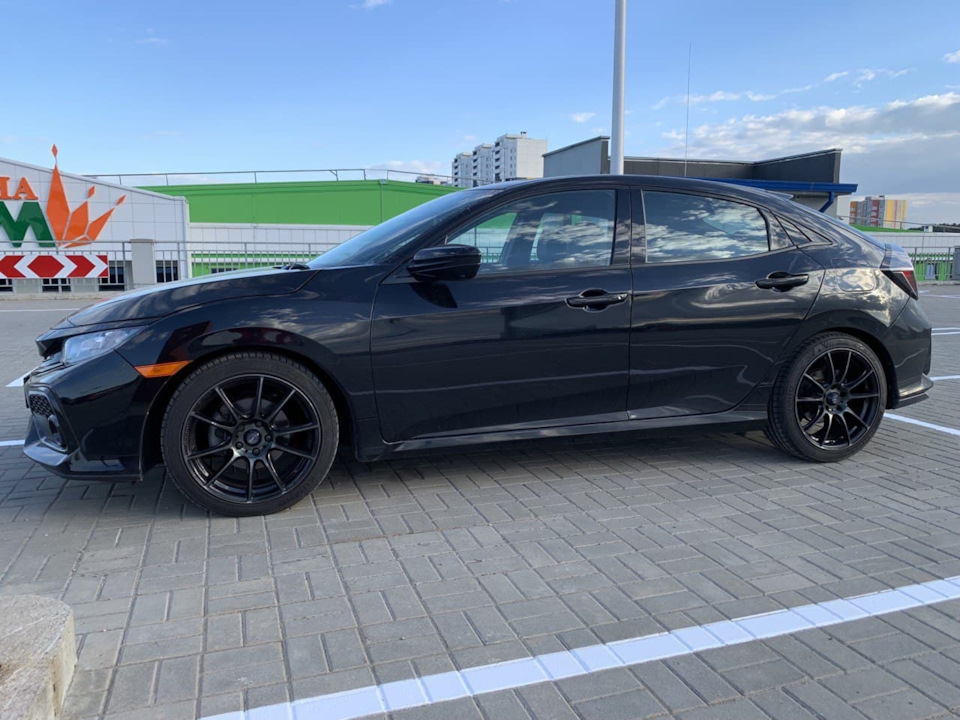 Черные молдинги — Honda Civic Hatchback (10G), 1,5 л, 2017 года ...