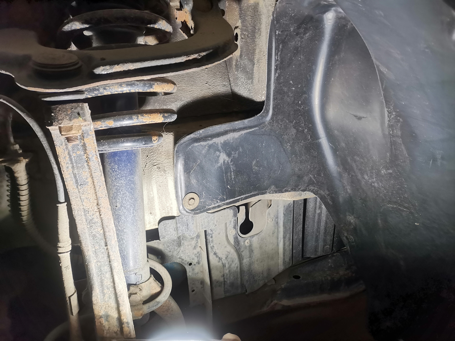 Передние подкрылки соната тагаз — Hyundai Sonata IV (EF), 2005 года ...