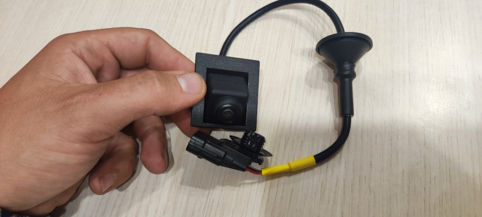 8450033530 Камера заднего вида 📷 — Lada Гранта Лифтбек (2G). Запчасти на фото: 8450033530