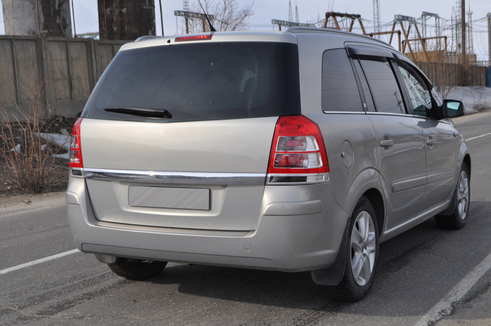 Фото в бортжурнале Opel Zafira B