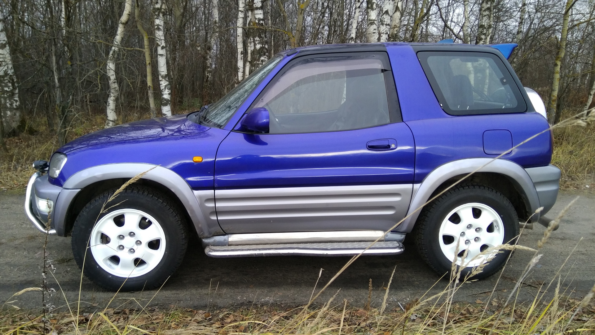 Rav4 1998. Toyota rav4 1998. Toyota rav4 1998 год. Тойота rav4 1998 года. Рав 4 1998 года.