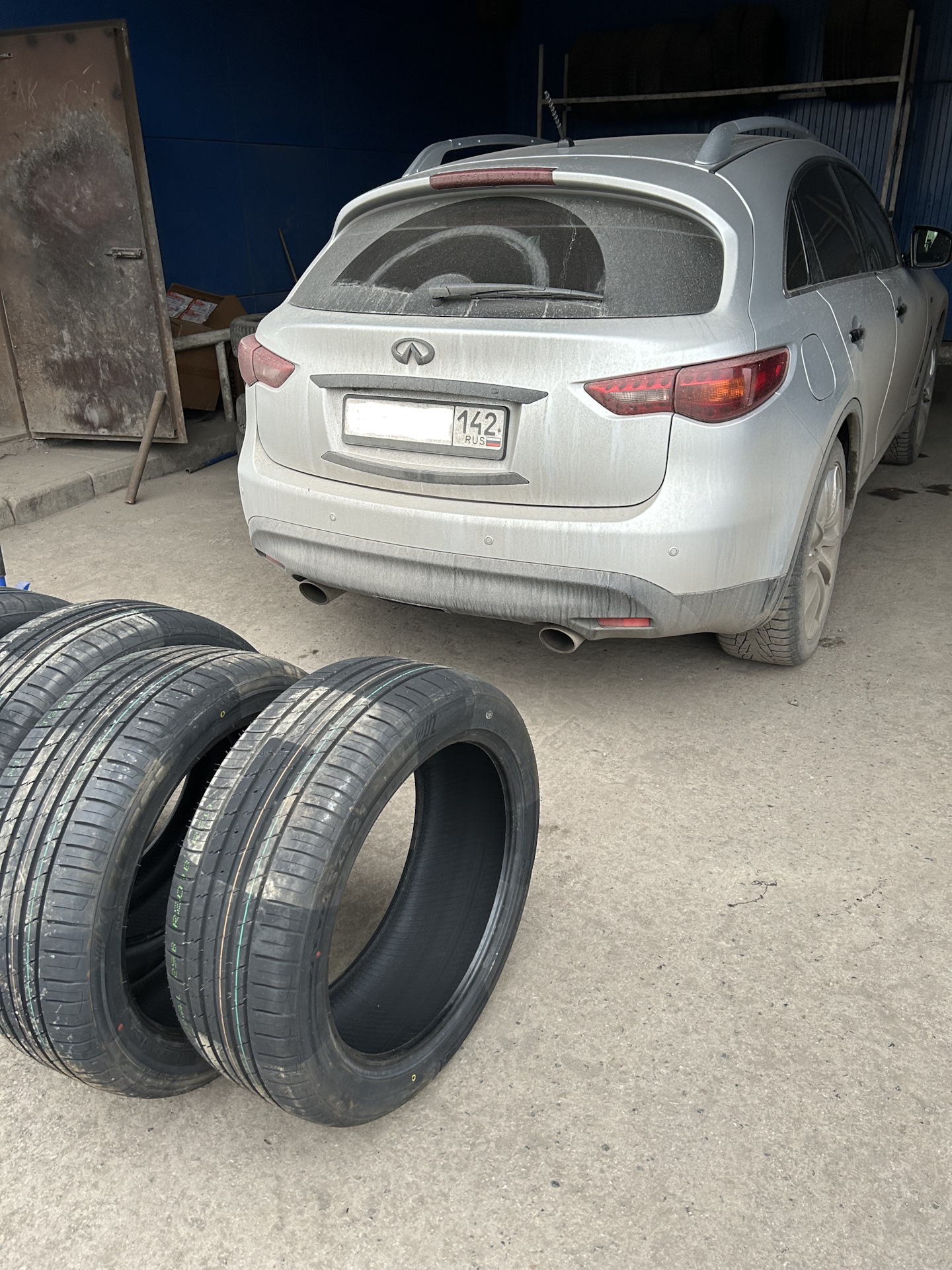 Переобувка на лето Tracmax X-Privilo RS01 265/45/21 XL — Infiniti QX70 ...