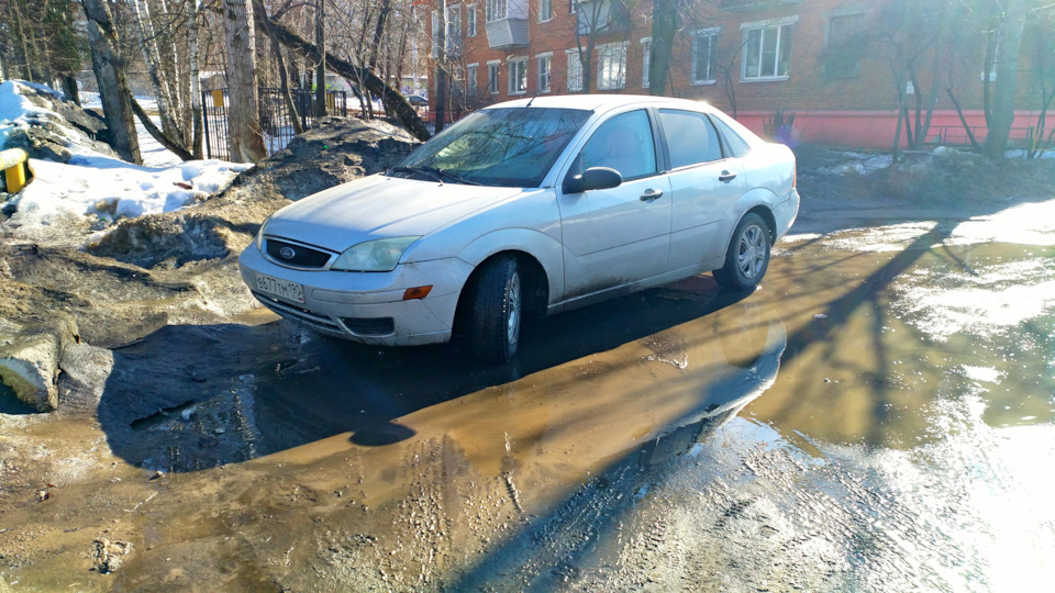 Фото в бортжурнале Ford Focus Sedan II
