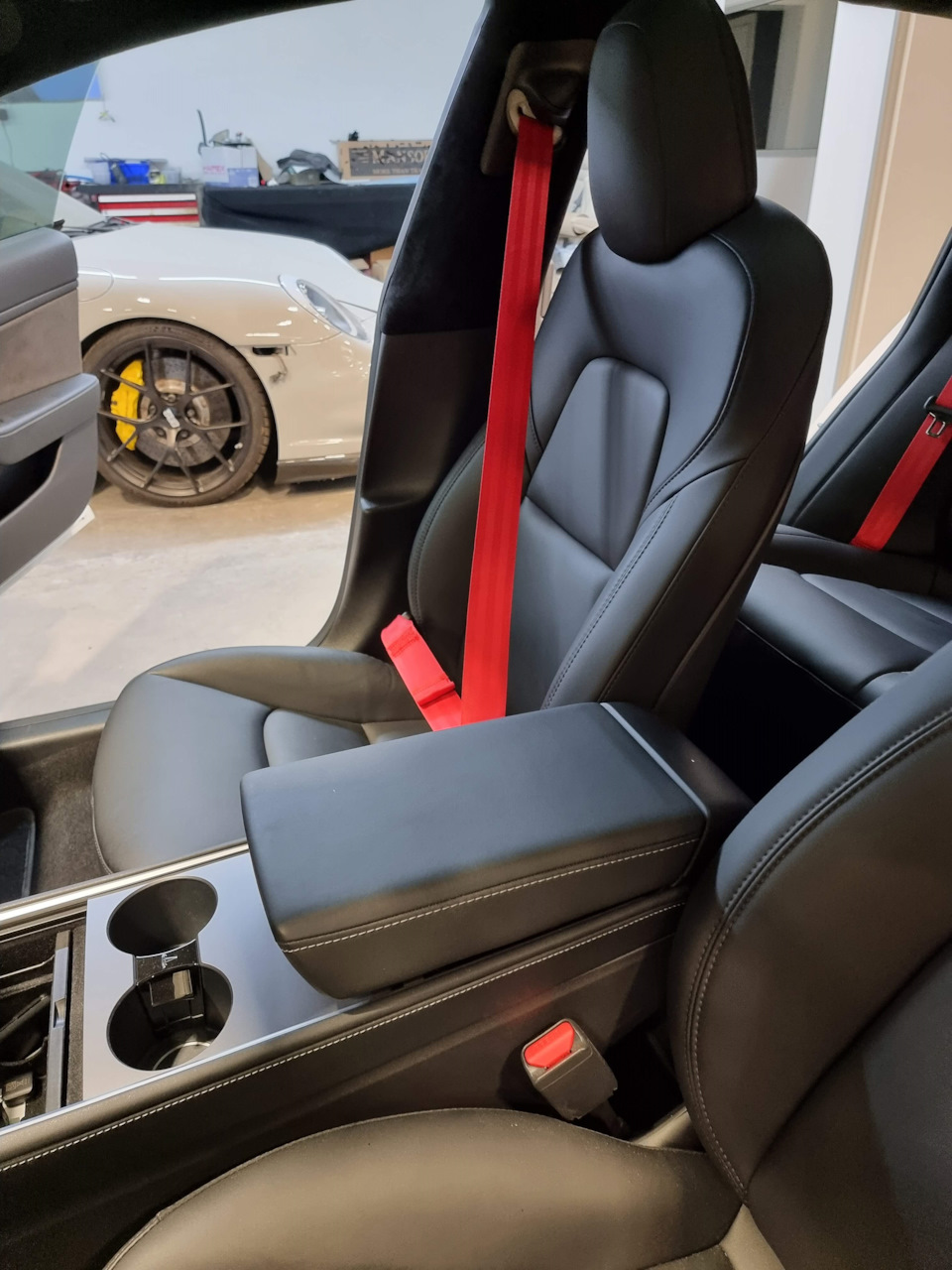 Фото в бортжурнале Tesla Model 3