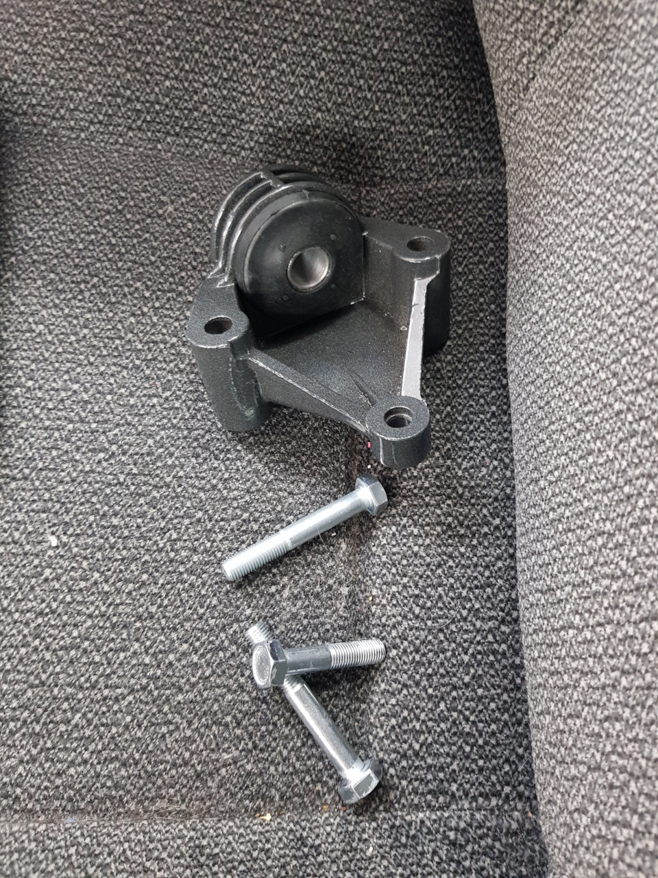 74 / Замена краба — Lada 2114, 1,5 л, 2006 года | визит на сервис | DRIVE2