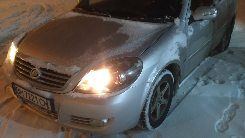 Какое моторное масло льёте в 520 Лифан ? — Lifan 520, 1,6 л, 2012 года ...