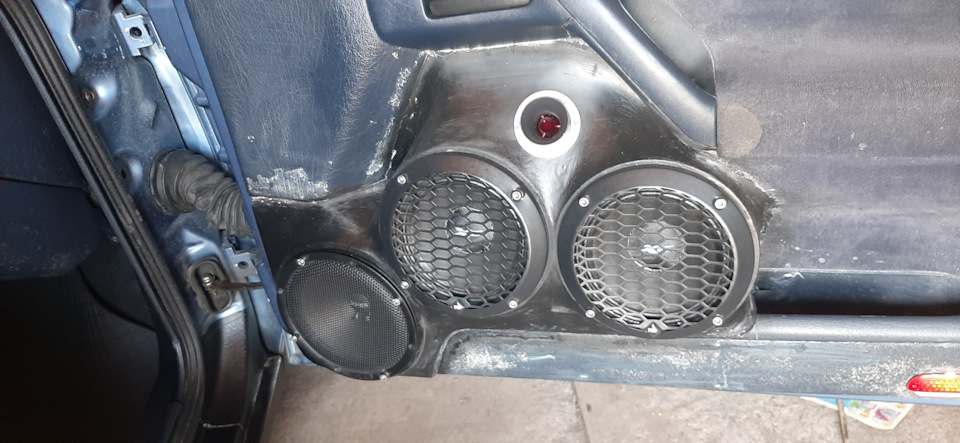 Автозвук это болезнь — Volkswagen Vento, 1,8 л, 1992 года | автозвук ...