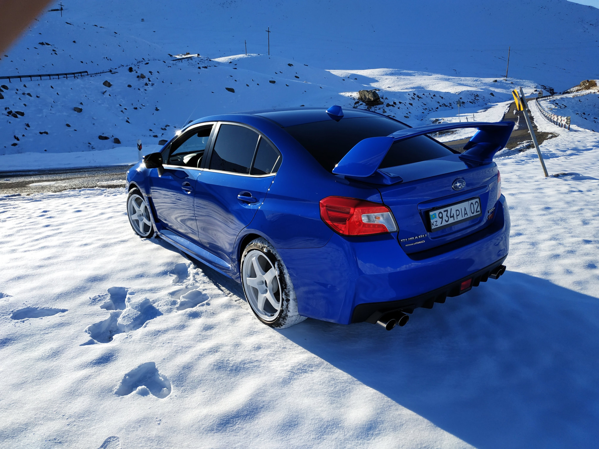 Subaru Impreza WRX STI 2014 седан сзади