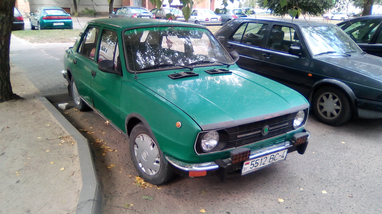 Skoda 105 Lime Green