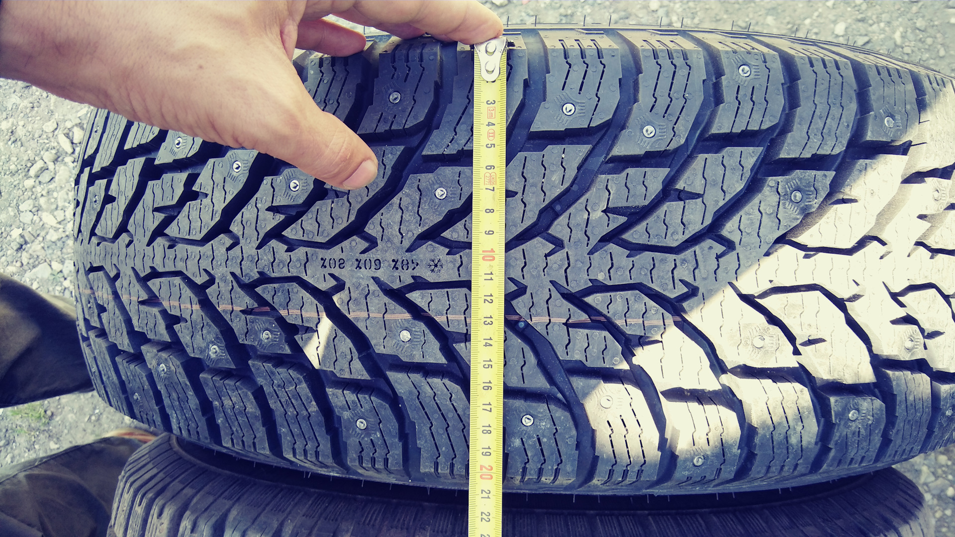 Сайлун липучка. Шип Nokian Hakkapeliitta lt3 225/75r16 115/112q. Lt 265/75 r16. Nokian Tyres Hakkapeliitta lt 3 225/75r16 (шипы). Nokian Hakkapeliitta r3 SUV.