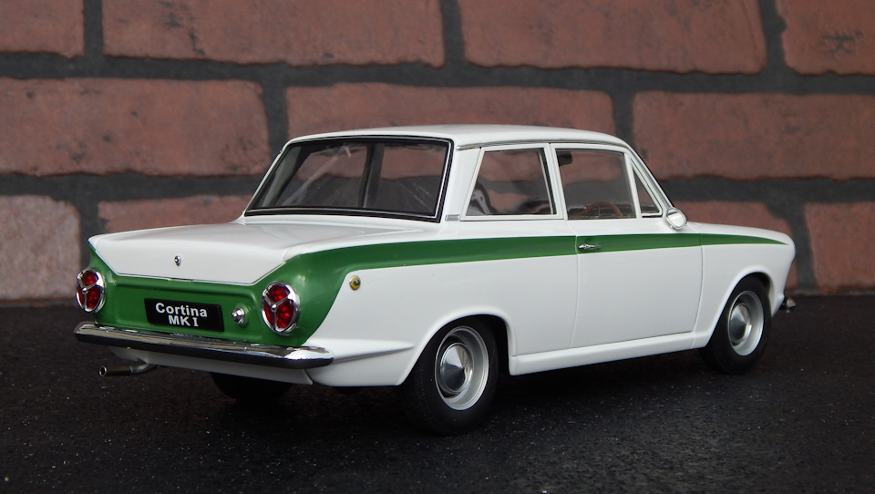 Lotus Cortina