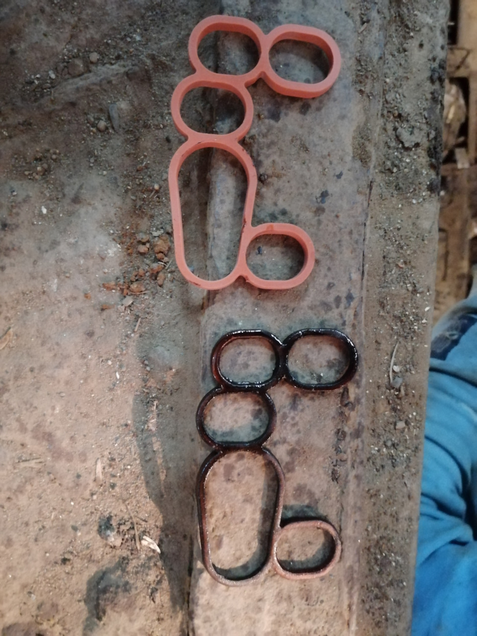 Замена масла +замена прокладки теплообменника + глушитель поправить ...