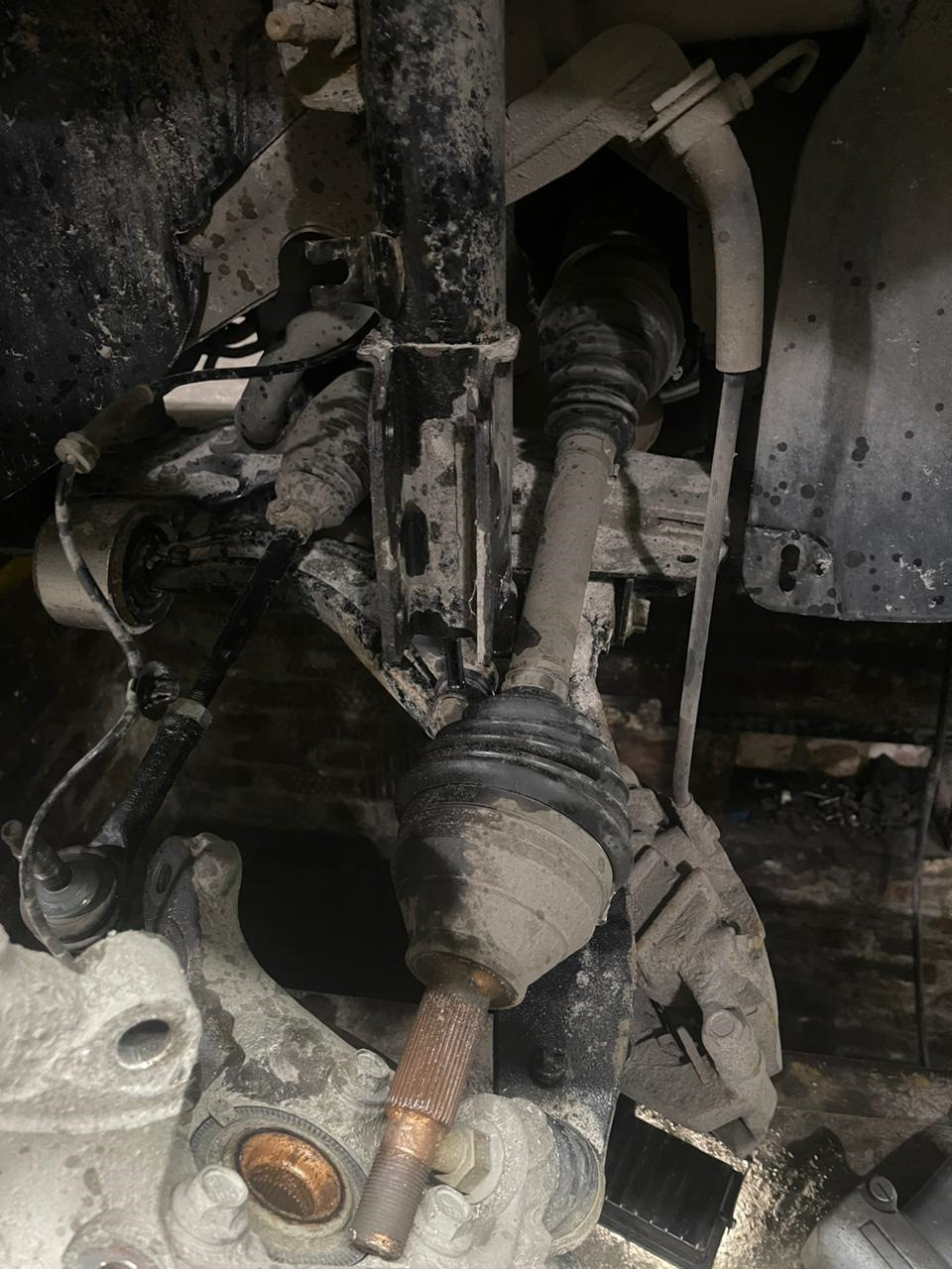 Снятие раздатки Эксплорер 5 Спорт — Ford Explorer (5G), 3,5 л, 2014 ...