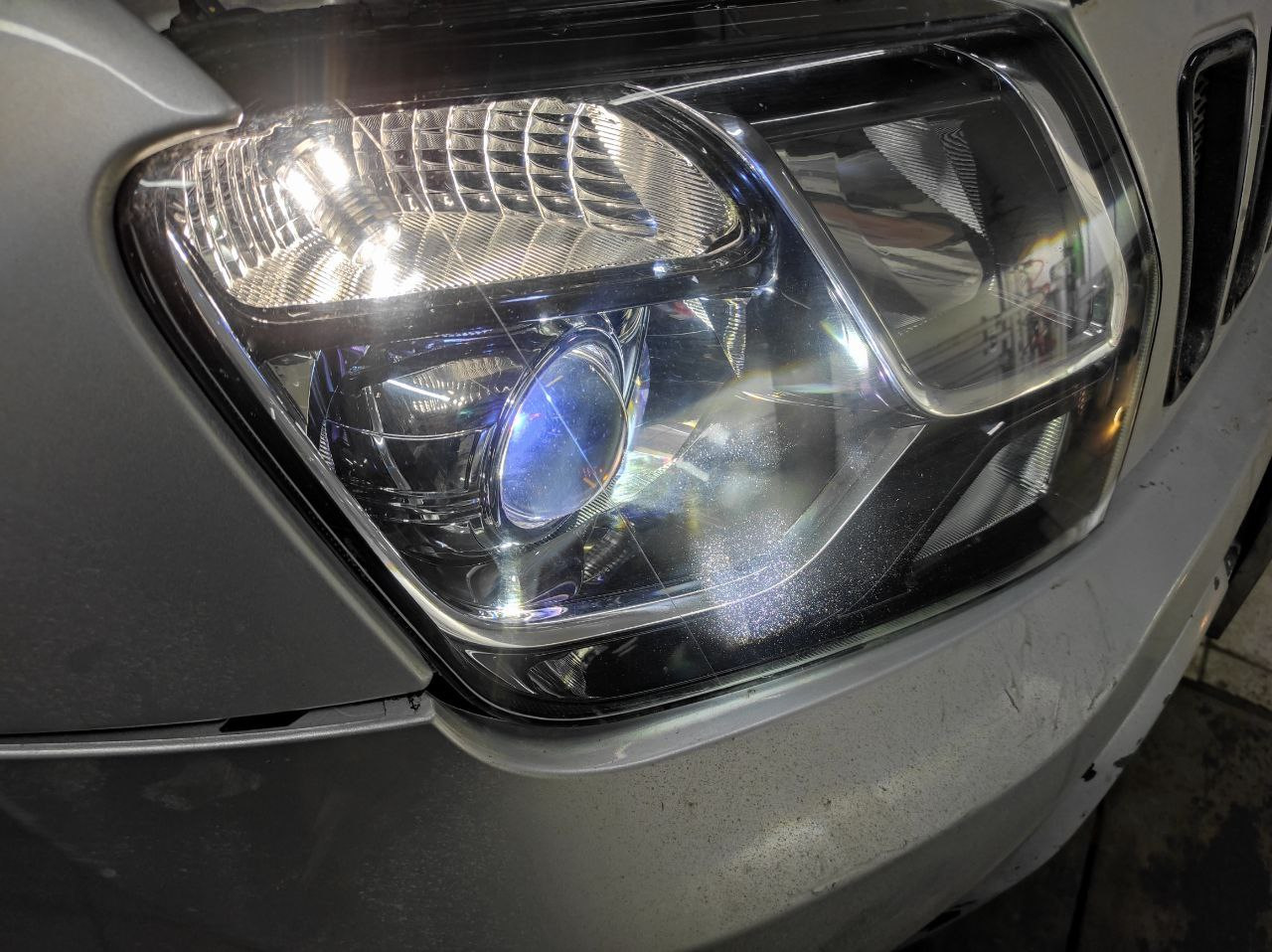 Bi-Led (Би-лед) линзы в ближний свет Рено Дастер — Renault Duster (1G ...