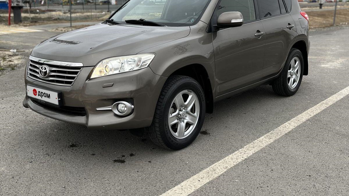 Toyota RAV4 (III) 2.0 бензиновый 2012 | на DRIVE2