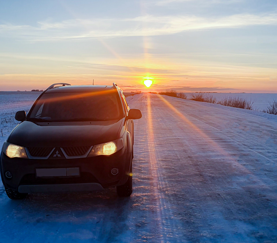 Отзывная компания — Mitsubishi Outlander XL, 2,4 л, 2007 года | визит на  сервис | DRIVE2