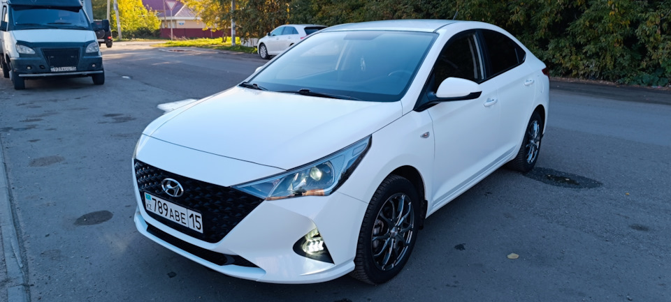 Hyundai accent диски IFree Такеши 6x16/4x100 D54.1 ET45 — DRIVE2