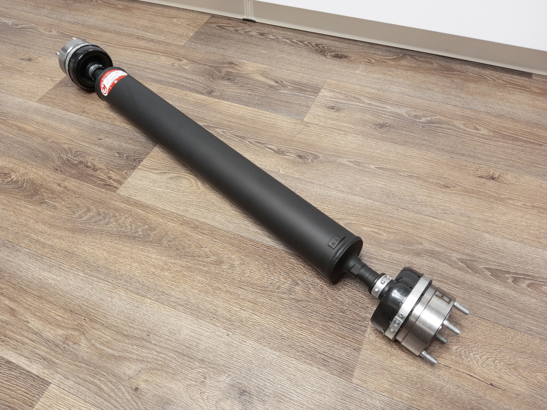 Задний кардан нива шевроле. Вал карданный задний на шрусах 21214. Кардан сим. Шрус кардана сим. Кардан сим.