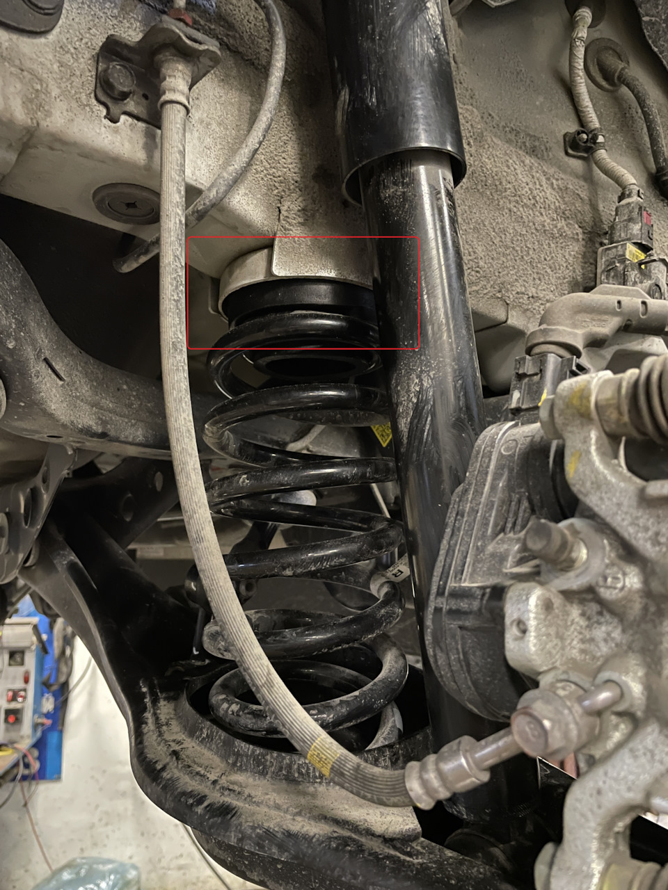 Krok 12: Krok montażowy — patrz zdjęcie. — Hyundai Kona Electric