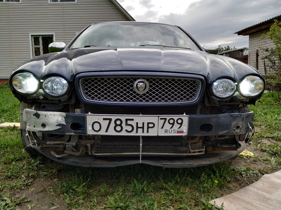 Решил полирнуть фары, помыть радиаторы и нашел косяк… — Jaguar X-Type ...