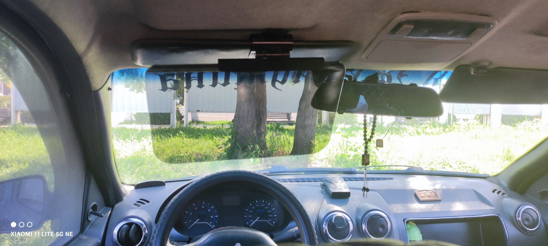 Солнцезащитный козырёк — Renault Logan (1G), 1,4 л, 2006 года ...