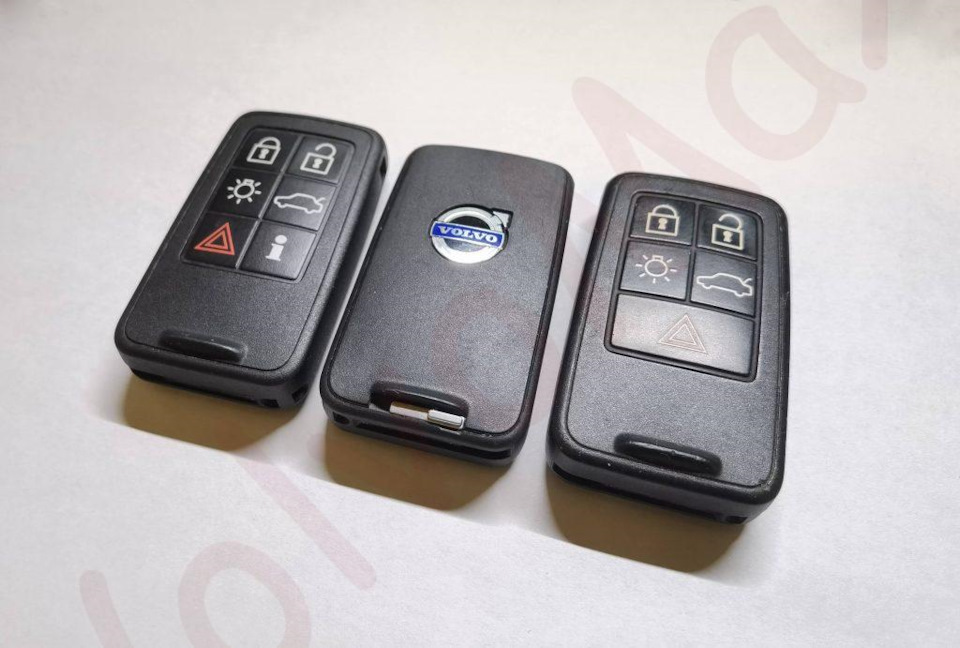 Оригинальные ключи Volvo 5 и 6 кнопок (с keyless и без него) на Volvo S60 (2G), Volvo V40 Cross