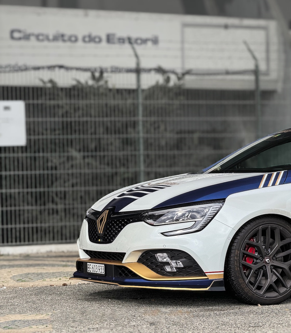 Португалия в картинках — Renault Megane Sport IV, 1,8 л, 2021 года |  путешествие | DRIVE2