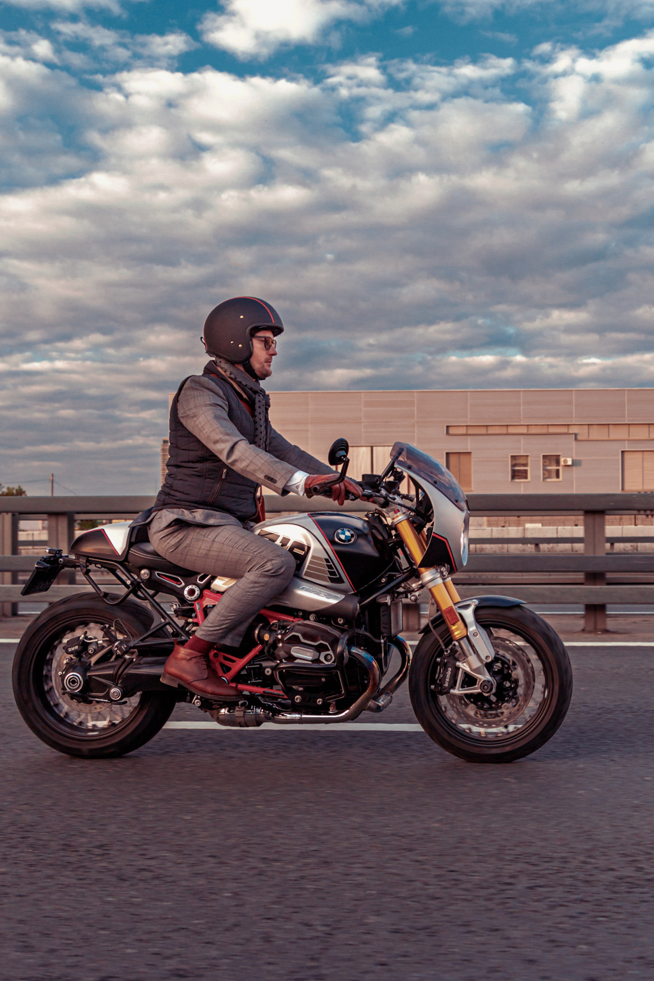 РњРѕС‚РѕС†РёРєР» BMW Motorrad RNINET r1200x