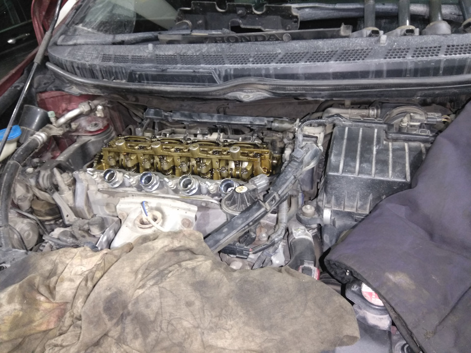 регулировка клапанов — Honda Civic 4D (8G), 1,8 л, 2008 года | плановое ...
