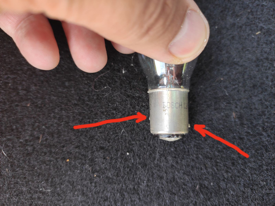 Замена лампочки стопа — Renault Megane III, 1,5 л, 2013 года ...