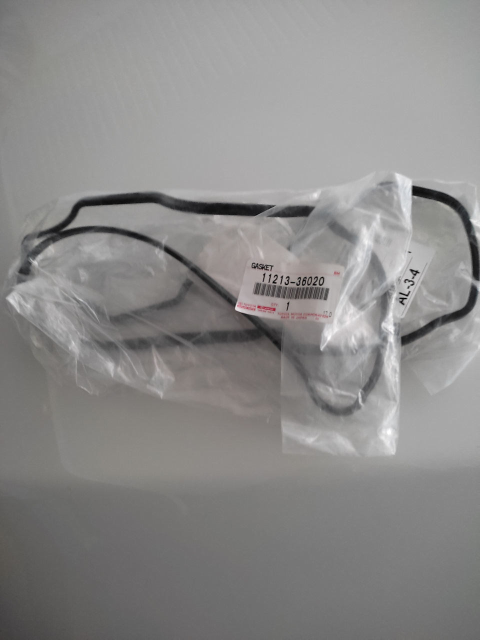 Фото в бортжурнале Toyota Camry (XV50). Запчасти на фото: 1121336020