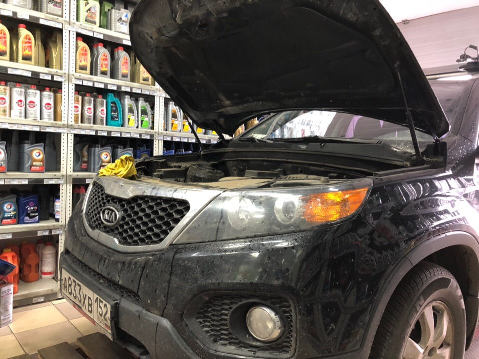 Замена масла 06.10.2018 — KIA Sorento (2G), 2,4 л, 2010 года | плановое ...