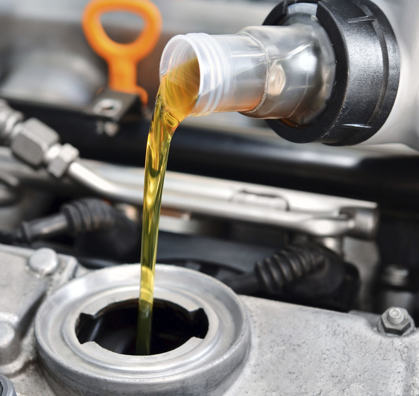 Как заменить моторное масло