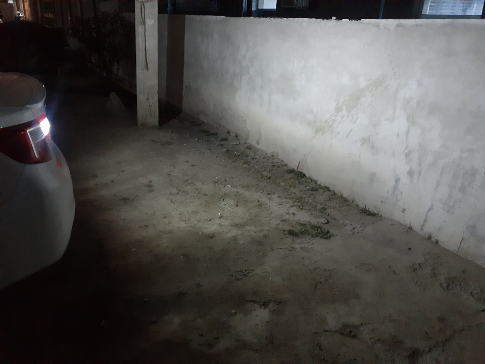 Mazda cx-5 фонарь заднего хода разъем. Лампочка заднего хода ваз 2110. Лампочка габаритов ваз 2114 задняя. Выключатель заднего хода фокус 1 европеец. Датчик включения фонарей заднего хода омега а.