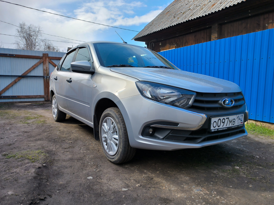 Замена салонного фильтра — Lada Гранта Лифтбек (2G), 1,6 л, 2020 года ...