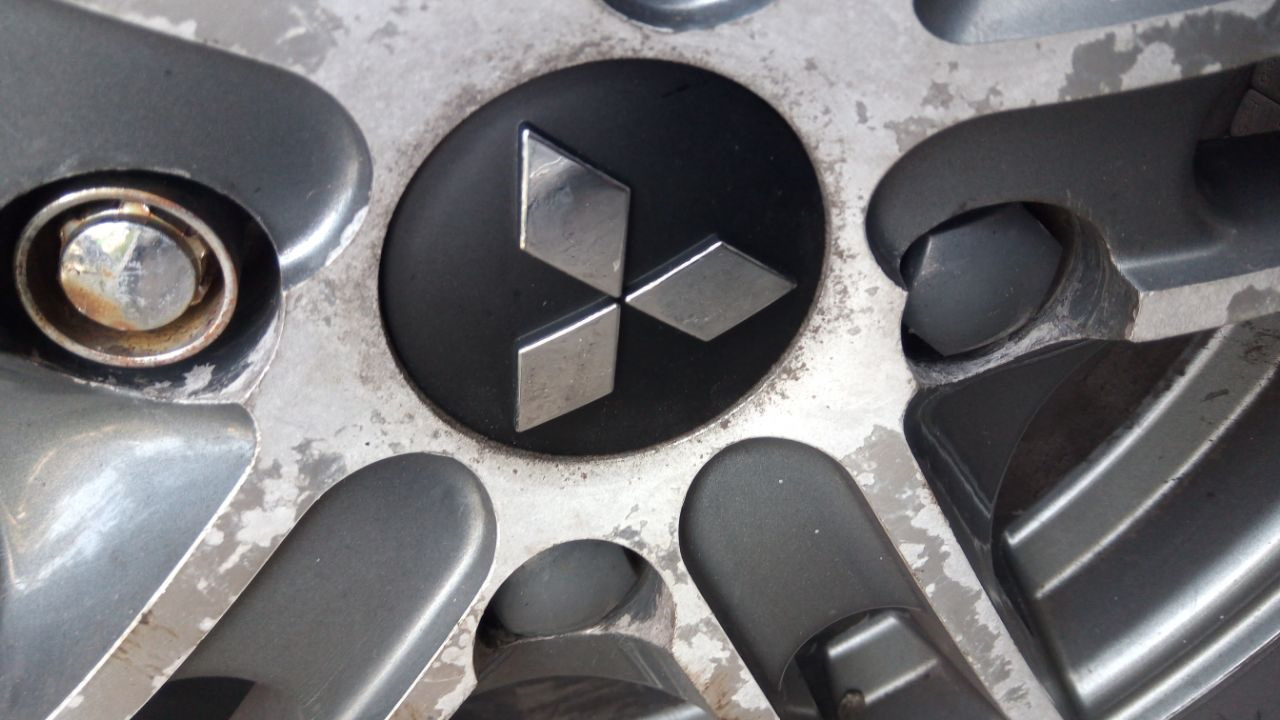 колпачки на колеса — Mitsubishi Lancer IX, 1,6 л, 2006 года ...
