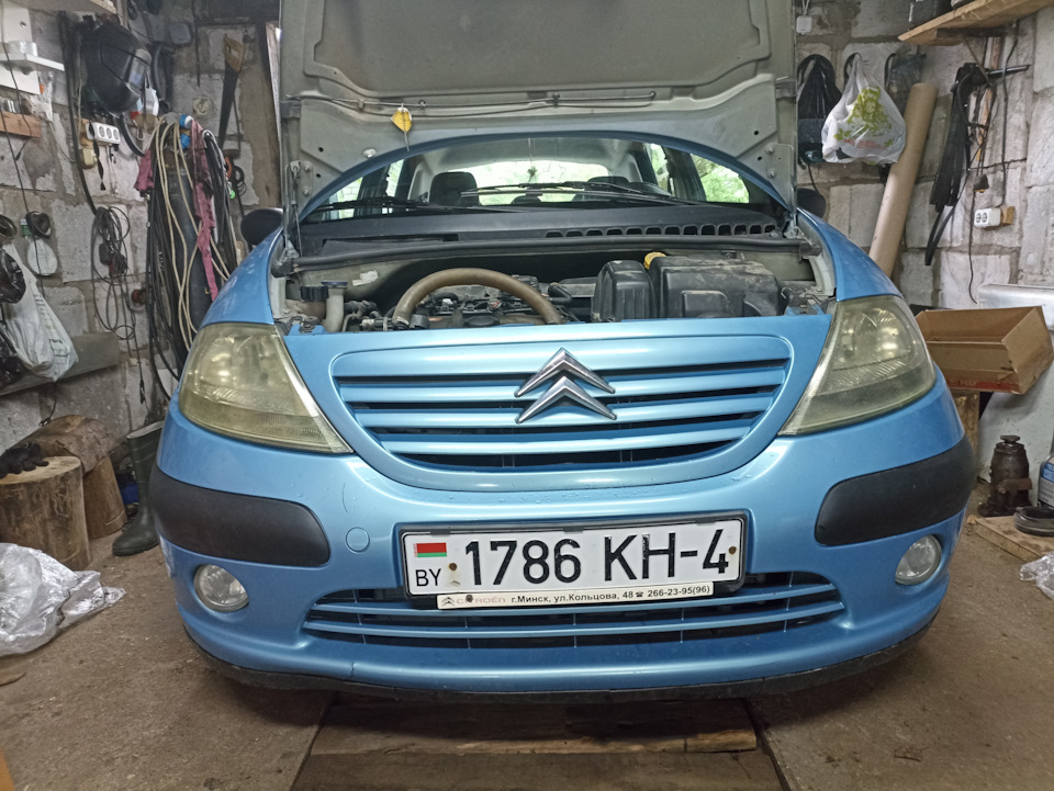 Замена вентилятора охлаждения — Citroen C3 (1G), 1,4 л, 2002 года ...
