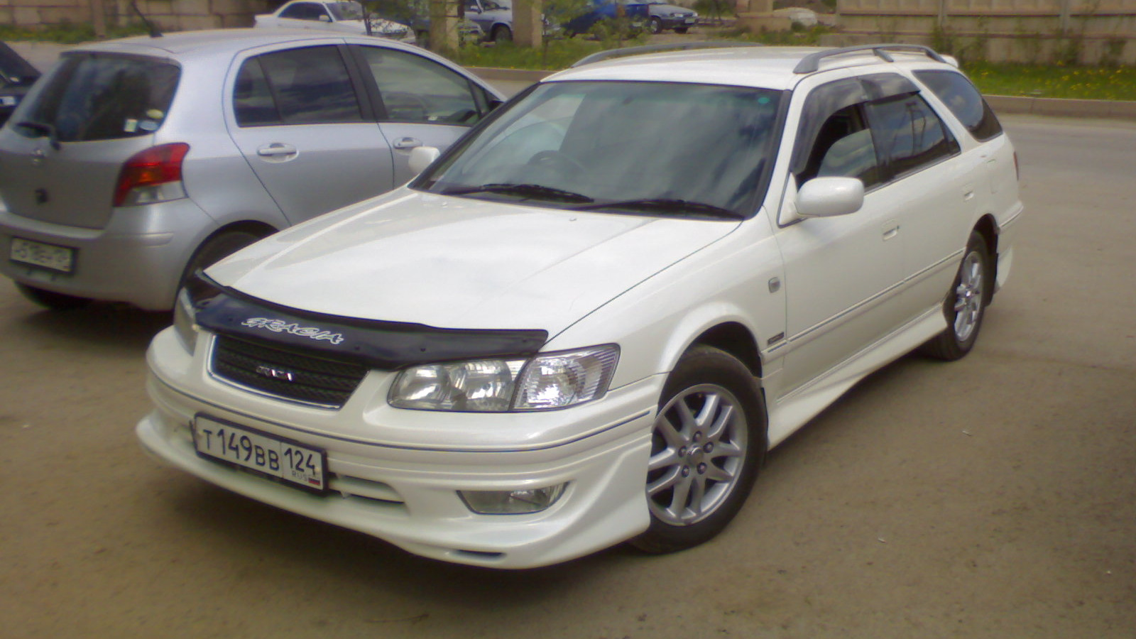 Toyota Camry Gracia Wagon