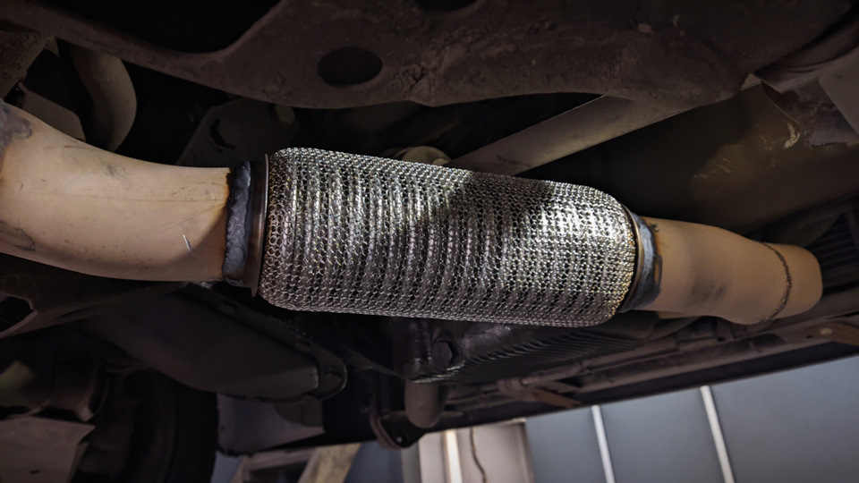 Замена гофры даунпайпа. Сколько стоит мой ланос? — ЗАЗ Sens, 2 л, 2007 ...