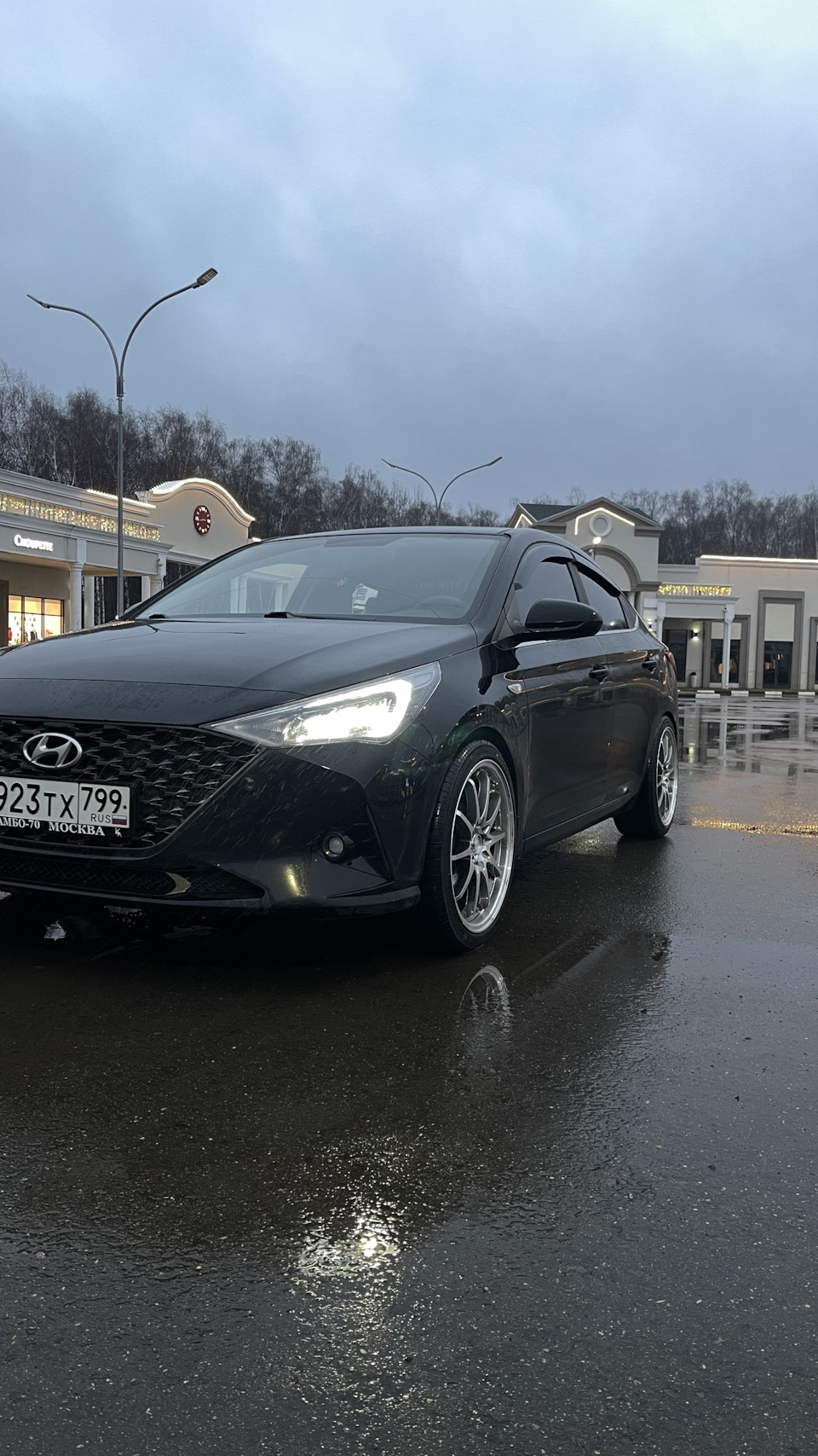 С 15 на 18 колеса 🔥 — Hyundai Solaris (2G), 1,6 л, 2020 года | колёсные  диски | DRIVE2