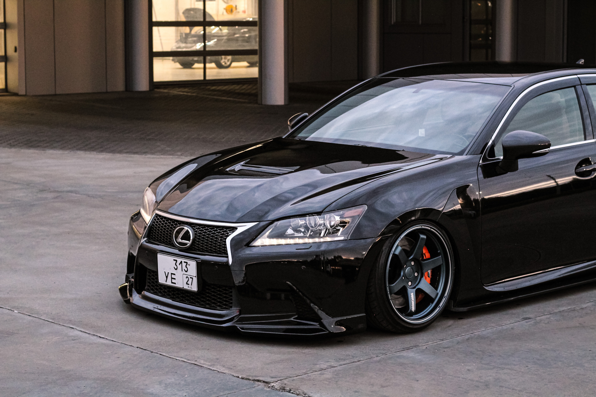 Gs l. Lexus GS l10. Lexus is350 2012.