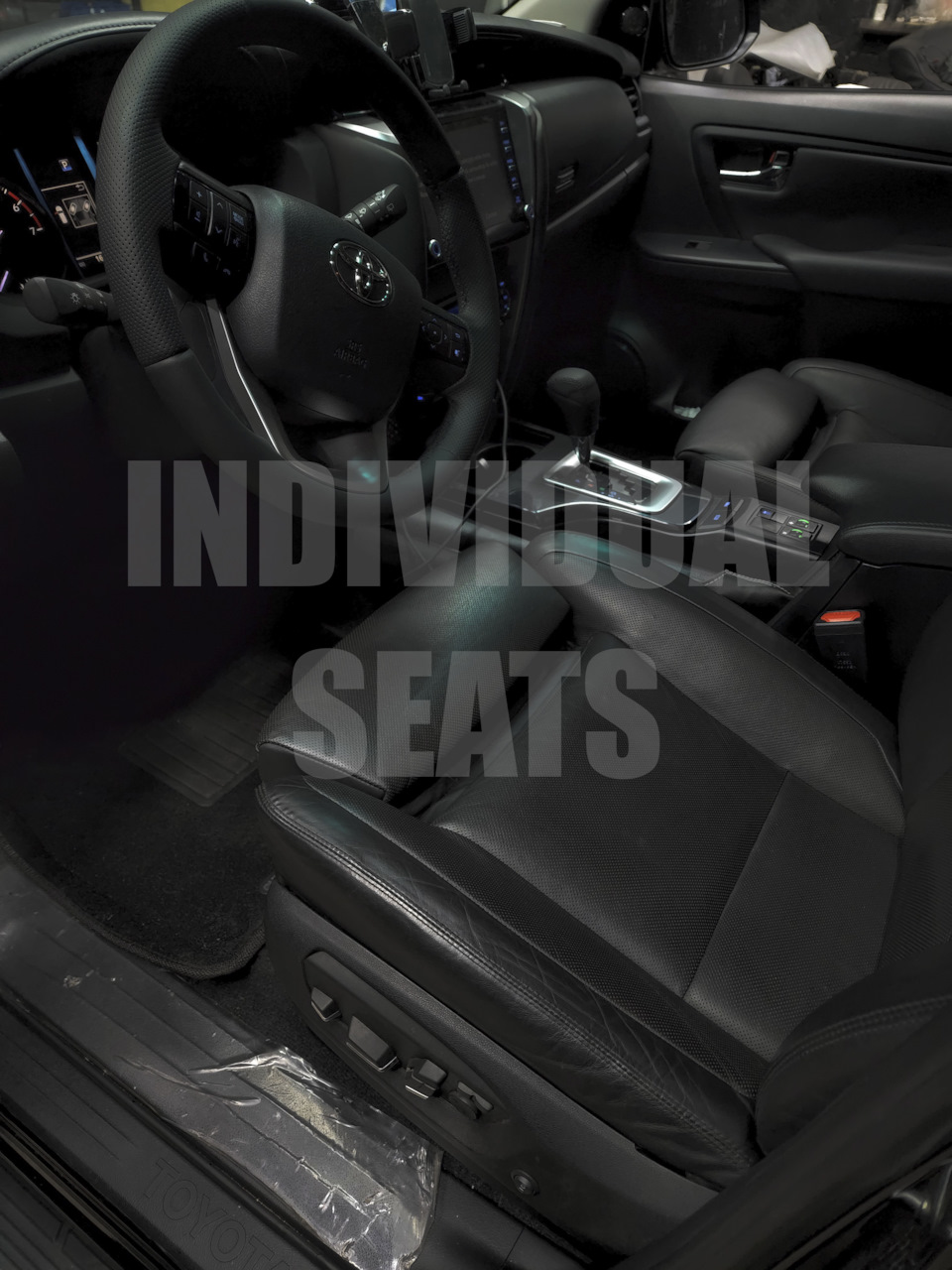 Установке сидений BMW F01 7 Series в Toyota Rav4 — INDIVIDUAL SEATS на  DRIVE2